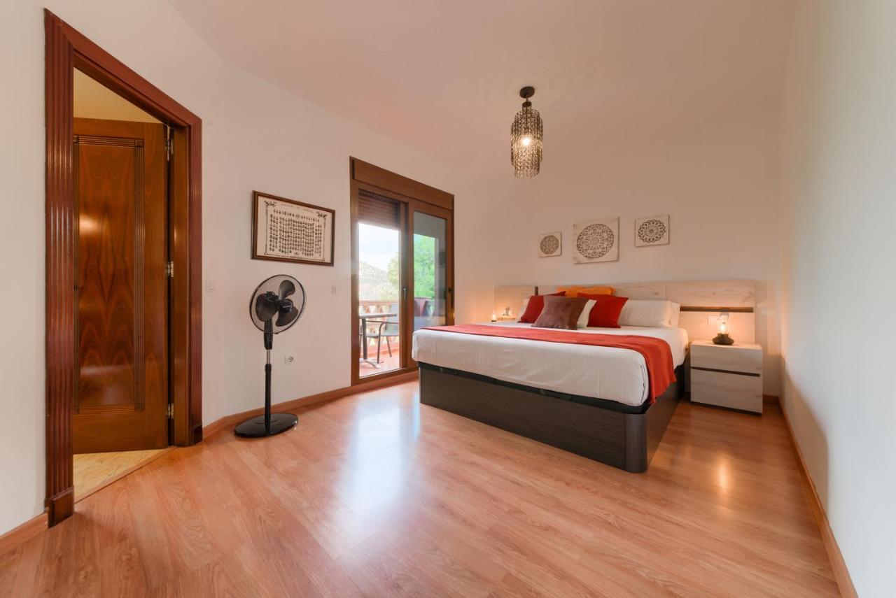 Holidays2Malaga Candado House Pool & Garden ภายนอก รูปภาพ